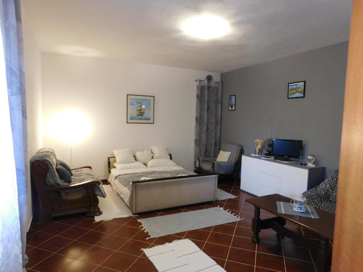 Villa Ana Rovinjsko Selo Zewnętrze zdjęcie